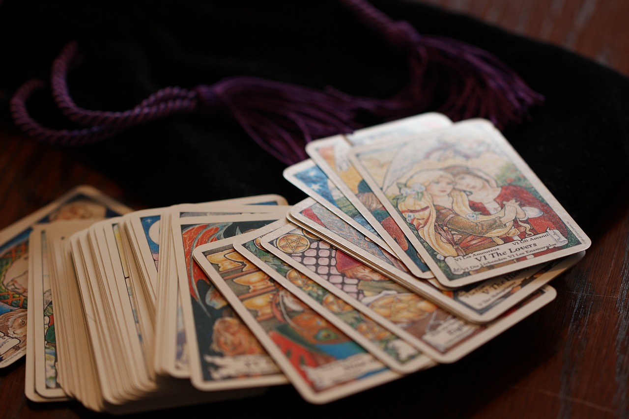 tarot-991041_1280 (1)